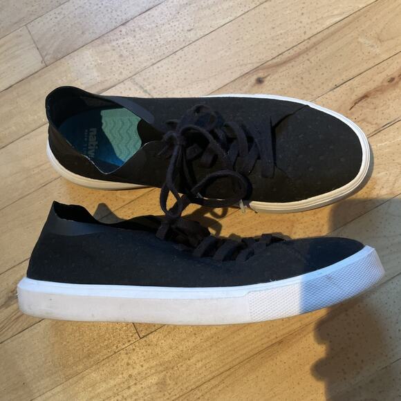 Native Monaco Men’s Low-top Sneakers Black and Lightweight size 8.5 - Picture 1 of 10
